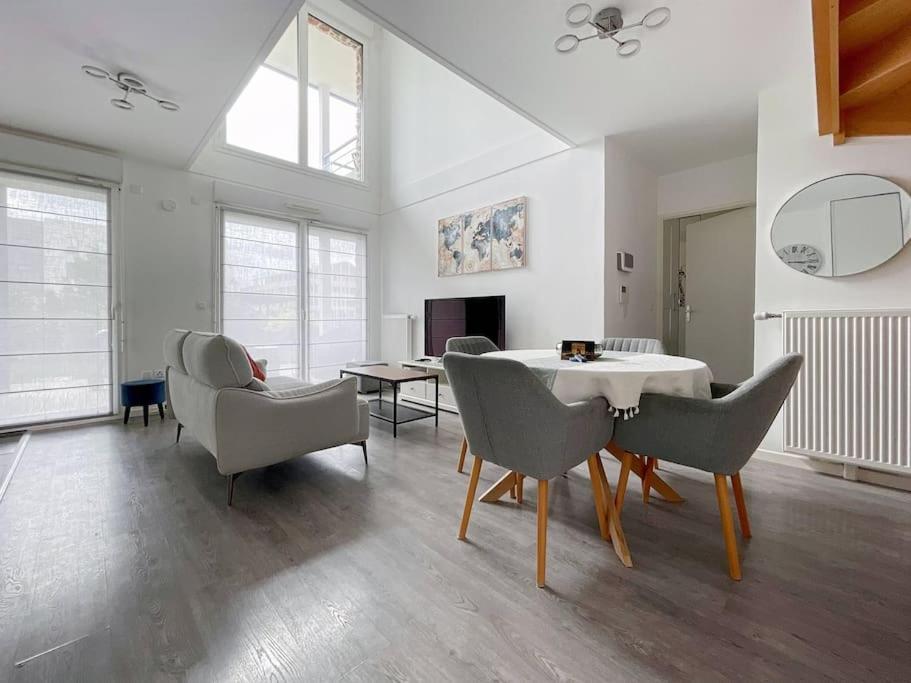 Le Colisee - Appartement Duplex Pour 6 A Disneyland Paris مونتِفرا المظهر الخارجي الصورة